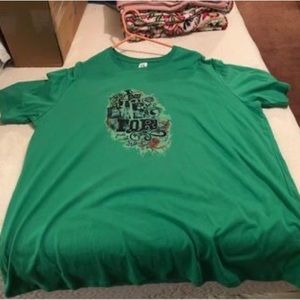 Graphic T Shirt by Kerusso